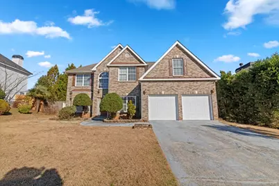 820 Kaitlyn Drive, Loganville, GA 30052 - Photo 1