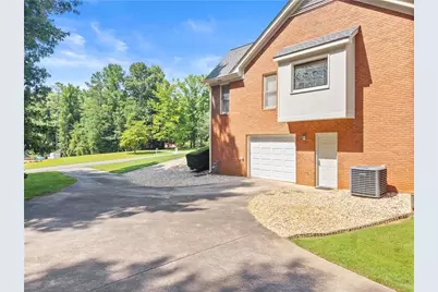 4120 Nicholas Drive, Cumming, GA 30040 - Photo 9