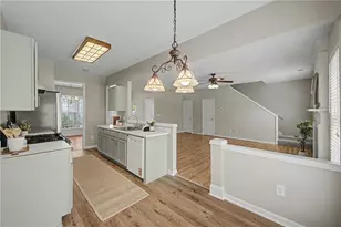 1103 Dunedin Trail, Woodstock, GA 30188 - Photo 15