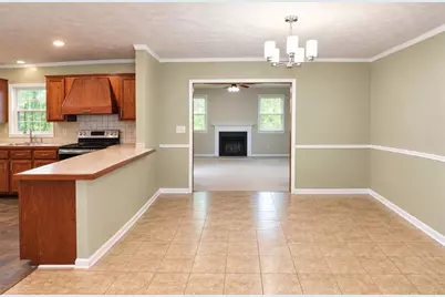 613 Sheppard Road, Stone Mountain, GA 30083 - Photo 3