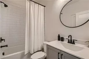 180 Chestnut Cir, Atlanta, GA 30342 - Photo 11