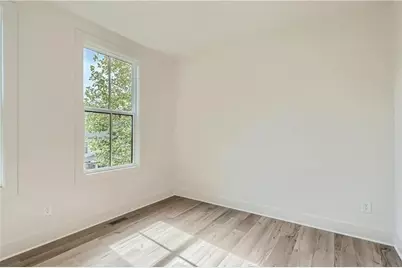 180 Chestnut Circle, Atlanta, GA 30342 - Photo 9