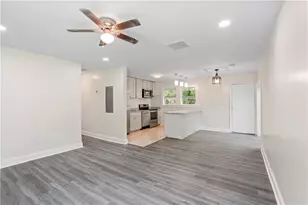 3155 Delmar Ln, Atlanta, GA 30311 - Photo 9