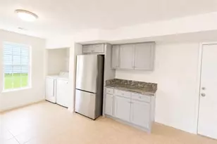 2095 Glynmoore Dr, Lawrenceville, GA 30043 - Photo 7