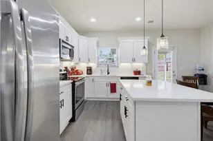 346 Lamont Ln, Hampton, GA 30228 - Photo 11