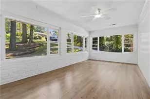 6748 Brandon Mill Rd, Sandy Springs, GA 30328 - Photo 13