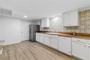 6748 Brandon Mill Rd, Sandy Springs, GA 30328 - Photo 29