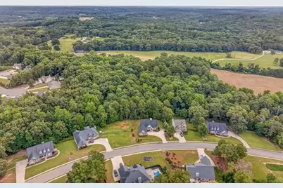 2854 Shadowstone Way, Winder, GA 30680 - Photo 57