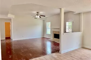 510 Shire Ln, Fairburn, GA 30213 - Photo 9