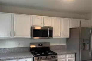 510 Shire Ln, Fairburn, GA 30213 - Photo 7