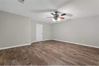 8340 Beechwood Trace, Riverdale, GA 30274 - Photo 15