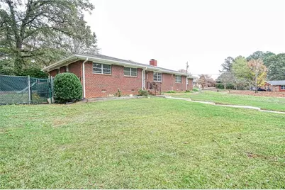 680 Sherwood Drive, Jonesboro, GA 30236 - Photo 5