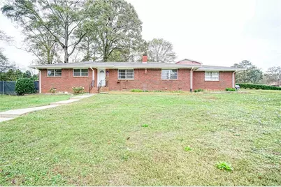 680 Sherwood Drive, Jonesboro, GA 30236 - Photo 3