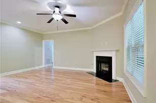 115 Creek Pointe Dr, Lagrange, GA 30240 - Photo 7