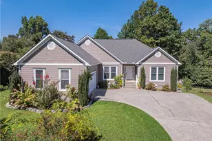 2290 Black Bear Ct, Buford, GA 30519 - Photo 1