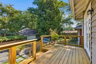 1040 Williams Mill Rd NE, Atlanta, GA 30306 - Photo 33