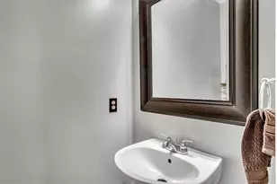 711 Cosmopolitan Dr NE, Atlanta, GA 30324 - Photo 11