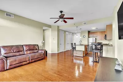 711 Cosmopolitan Drive NE #403, Atlanta, GA 30324 - Photo 7