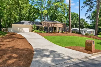 6730 Stone Mill Trail, Sandy Springs, GA 30328 - Photo 3