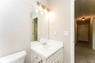 1014 Bay Ridge Dr, Lawrenceville, GA 30045 - Photo 25
