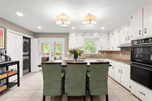 4977 Kings Wood Dr NE, Roswell, GA 30075 - Photo 7