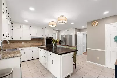 4977 Kings Wood Drive NE, Roswell, GA 30075 - Photo 11