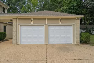 2918 N Hills Dr NE, Atlanta, GA 30305 - Photo 37