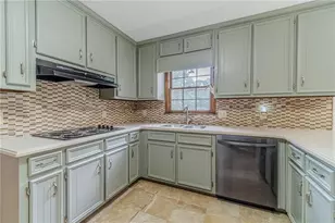 2672 Bouldercrest Ct, Snellville, GA 30078 - Photo 9