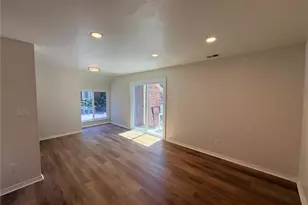 25 Country Ct, Alpharetta, GA 30005 - Photo 3