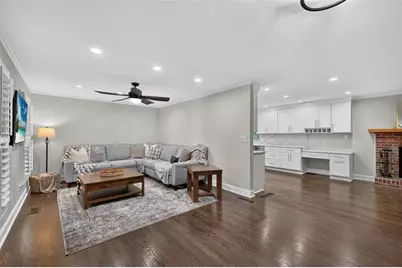 327 Dickson Drive, Jefferson, GA 30549 - Photo 15