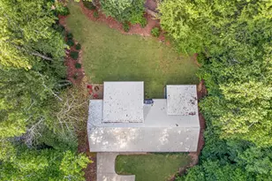 327 Dickson Dr, Jefferson, GA 30549 - Photo 53
