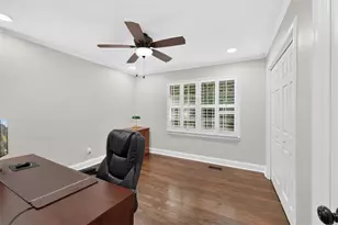 327 Dickson Dr, Jefferson, GA 30549 - Photo 41