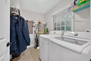 327 Dickson Dr, Jefferson, GA 30549 - Photo 45