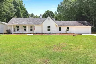 135 Dixie Ln, Covington, GA 30014 - Photo 3