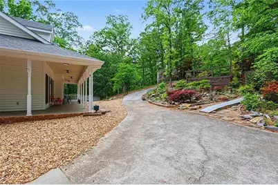 5735 E Ridge Drive, Douglasville, GA 30135 - Photo 11