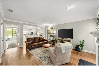 7500 Roswell Road #30, Sandy Springs, GA 30350 - Photo 1