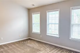 4014 Howell Park Rd, Duluth, GA 30096 - Photo 9