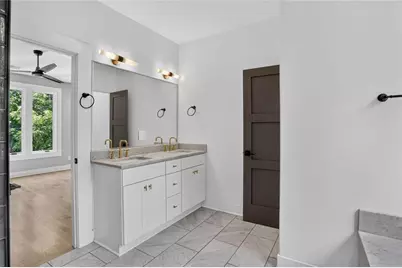 244 Locust Street NE #B, Atlanta, GA 30317 - Photo 13