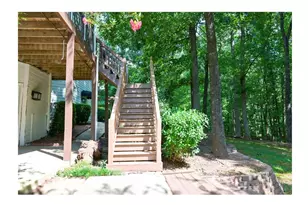 3885 Waterford Dr, Suwanee, GA 30024 - Photo 25