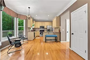 605 Trophy Ln, Conyers, GA 30094 - Photo 11