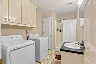605 Trophy Ln, Conyers, GA 30094 - Photo 33