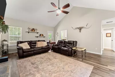 4444 Bos Way, Loganville, GA 30052 - Photo 13