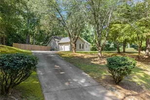 4444 Bos Way, Loganville, GA 30052 - Photo 45