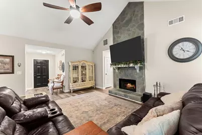 4444 Bos Way, Loganville, GA 30052 - Photo 11