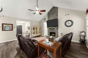 4444 Bos Way, Loganville, GA 30052 - Photo 11