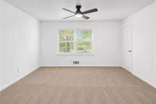 1010 Sexton Dr, Stone Mountain, GA 30083 - Photo 11