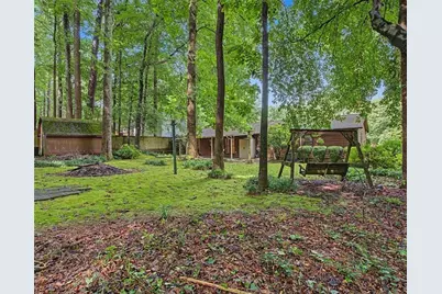 3095 Woodland Drive NW, Kennesaw, GA 30152 - Photo 25