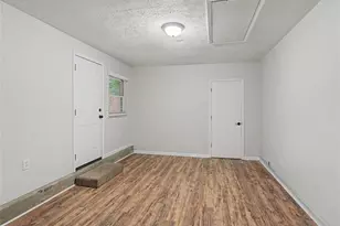 3095 Woodland Dr NW, Kennesaw, GA 30152 - Photo 13