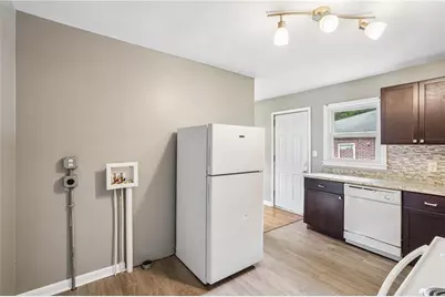 655 Albert Street NW, Atlanta, GA 30318 - Photo 9