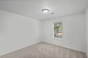 209 Augusta Dr SE, Marietta, GA 30067 - Photo 17